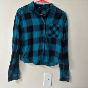 Blue Flannel Button Down size XS express